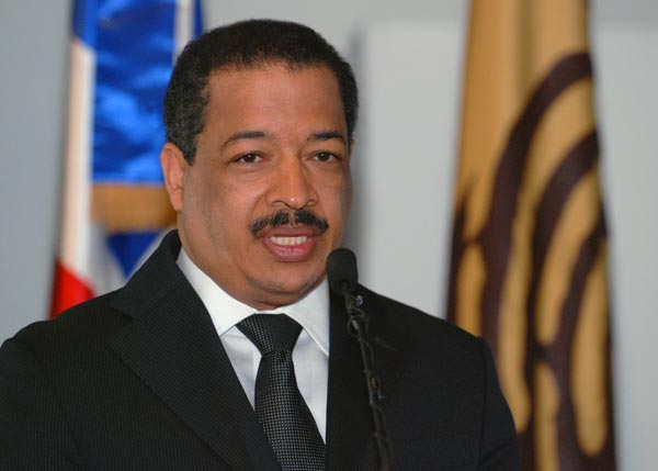 JCE acusa a un haitiano y 4 egipcios de falsificación de documentos