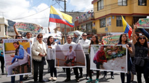 Ecuador: Encuentran vehículo de equipo periodístico secuestrado en la frontera con Colombia