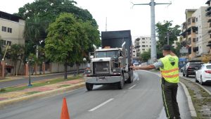 DIGESETT habilita contraflujo en avenidas Colombia y Jacobo Majluta