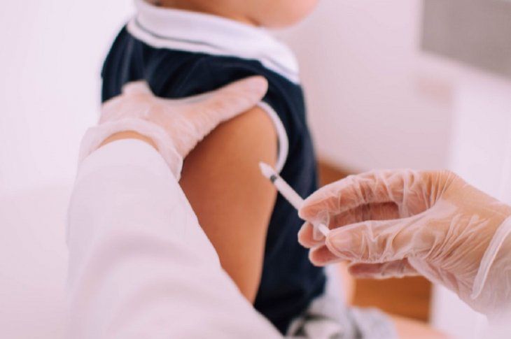 Gabinete de Salud y médicos tratarán este jueves vacunación infantil