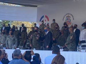 Gobierno entrega 306 vehículos a las Fuerzas Armadas dominicanas