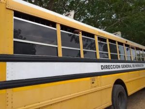 Deportan seis menores haitianos cuando iban a un colegio en La Vega