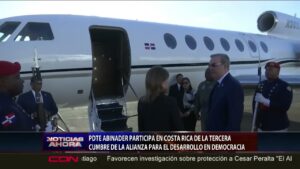 Presidente Abinader sale hacia Costa Rica para participar en cumbre