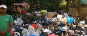 Denuncian gran cúmulo de basura en el Ensanche Isabelita de SDE
