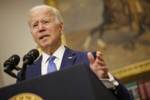 Biden pide al Congreso más ayuda para Ucrania ante guerra